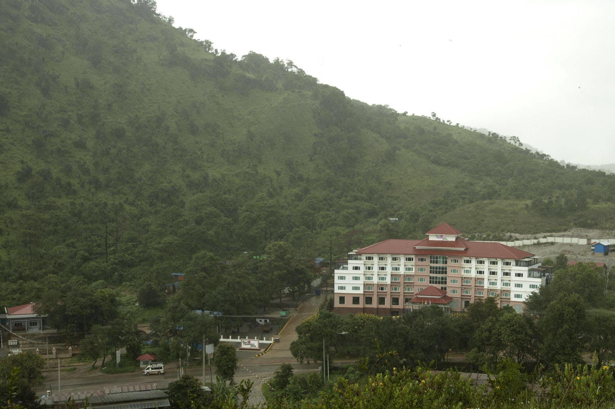 Royal Taunggyi Hotel Esterno foto