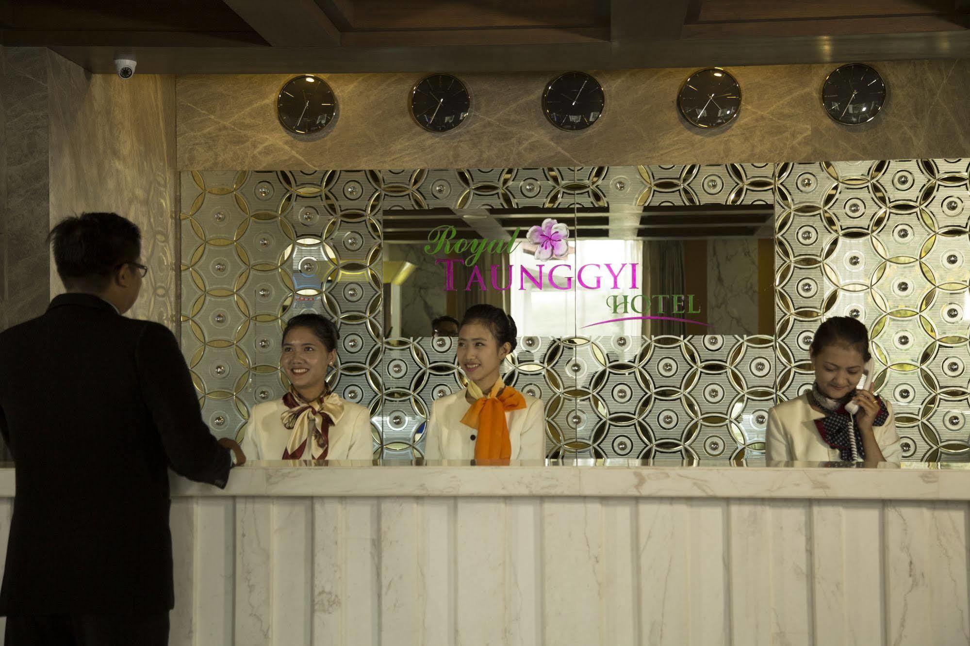 Royal Taunggyi Hotel Esterno foto
