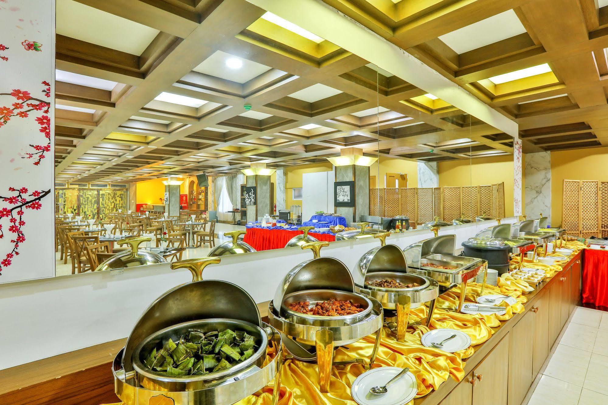 Royal Taunggyi Hotel Esterno foto
