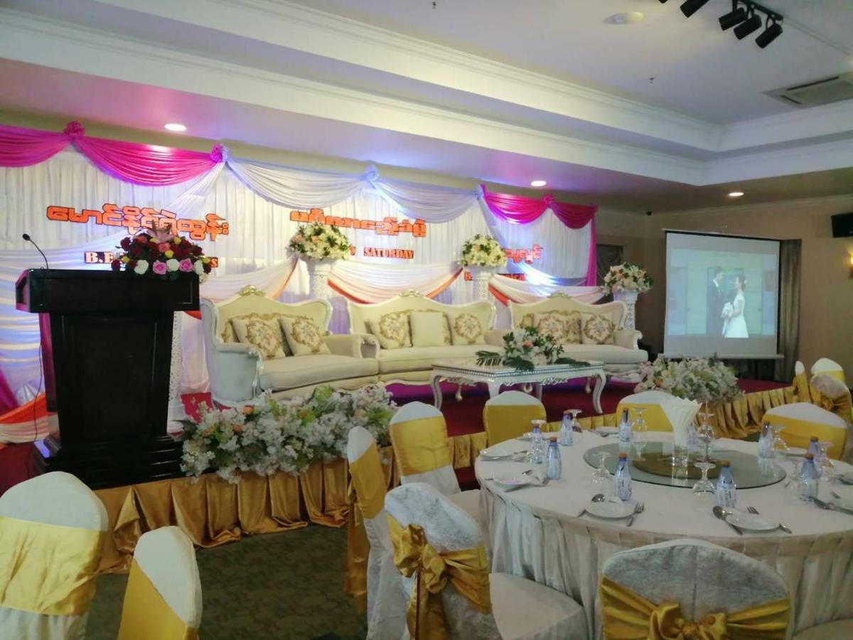 Royal Taunggyi Hotel Esterno foto